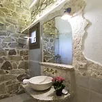 Nicoletta